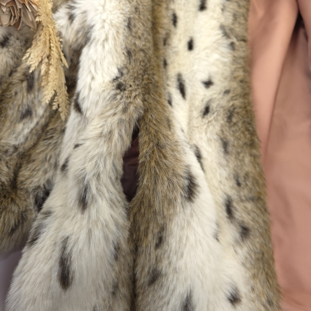 Style VI Ltd Fur Coat -type unknown- Women's One Size - Picture 10 of 14